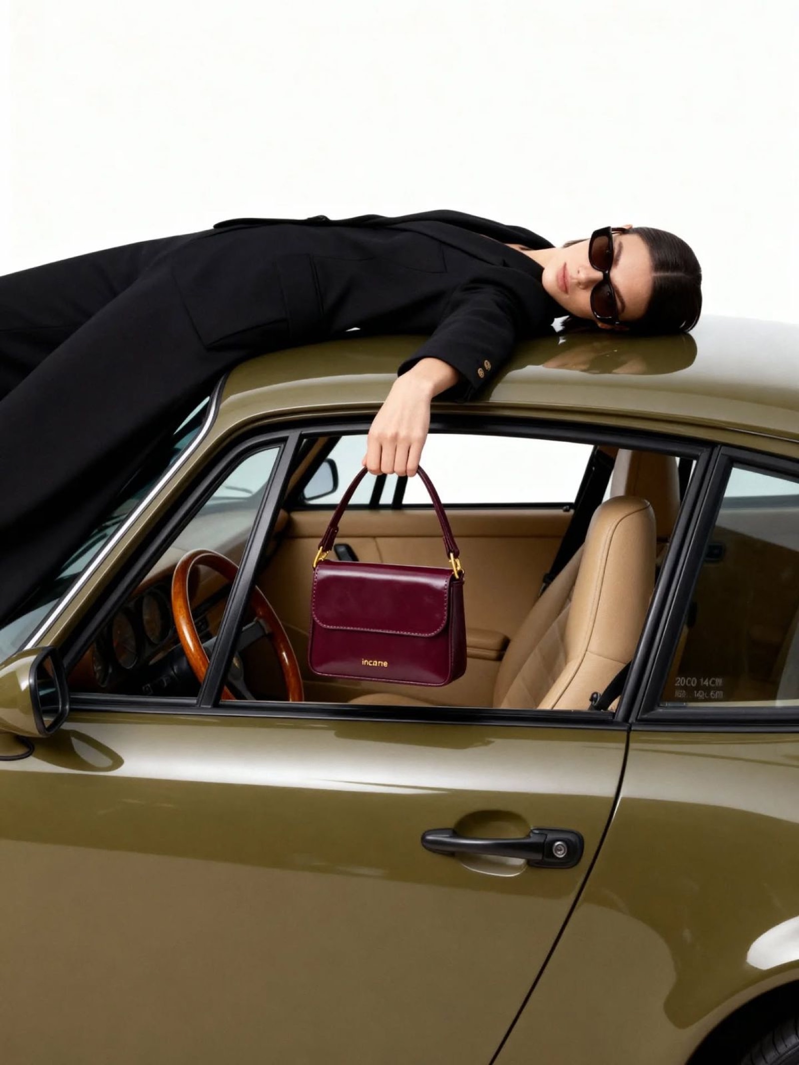 Private luxury e-commerce, campaign imagery